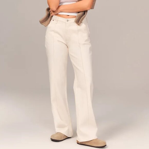 Cream Abercrombie & Fitch Mid Rise Baggy Jeans w/ Pintuck Seam - Curve Love - 31 - Picture 1 of 6